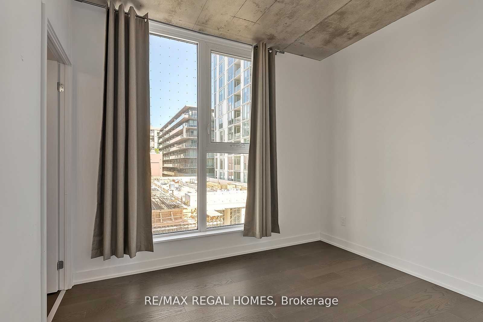 30 Baseball Pl Property Photo 14