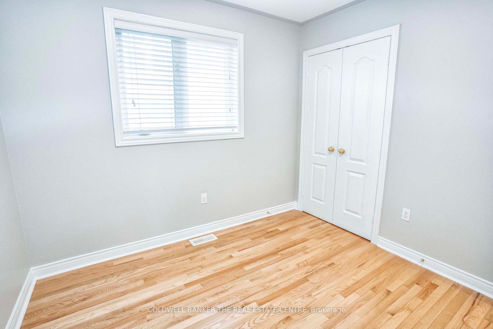 174 Dooley Cres N Property Photo 15