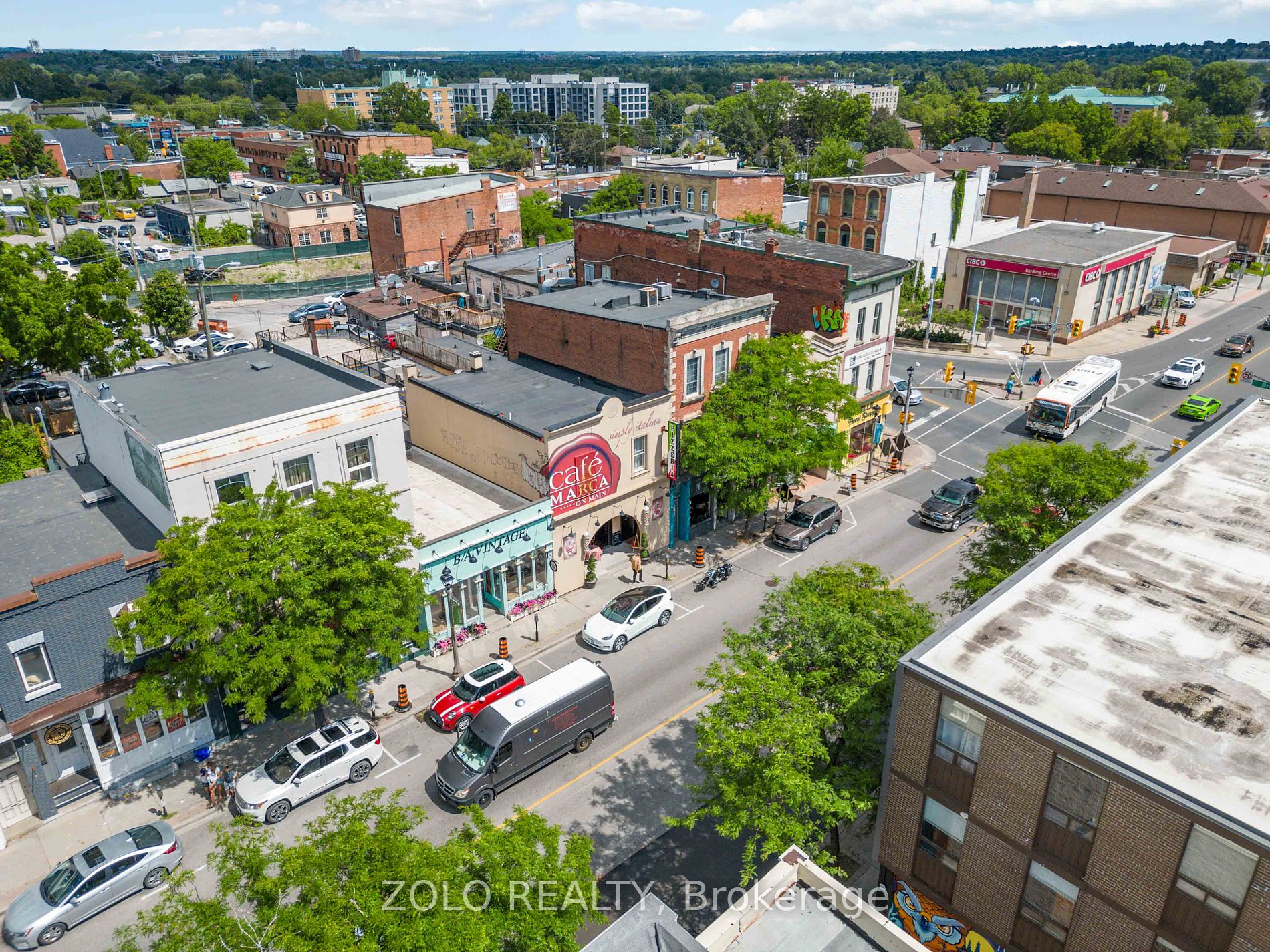 110 Dundas St W Property Photo 39