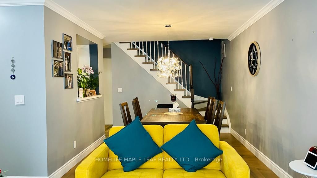 1400 The Esplanade N 815 Property Photo 9