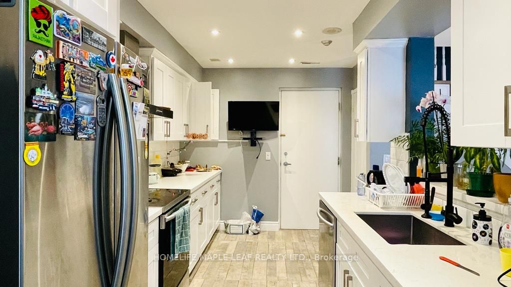 1400 The Esplanade N 815 Property Photo 13