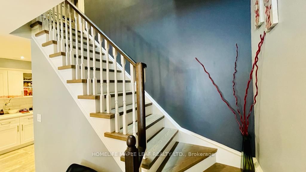 1400 The Esplanade N 815 Property Photo 15