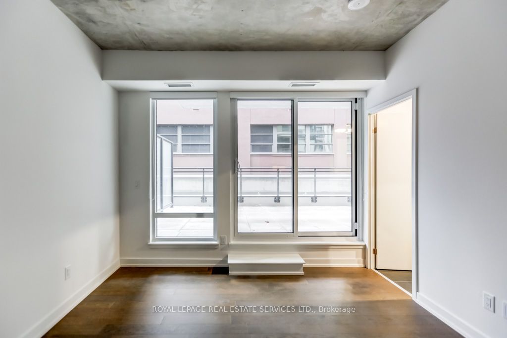 45 Baseball Pl 10 Property Photo 16