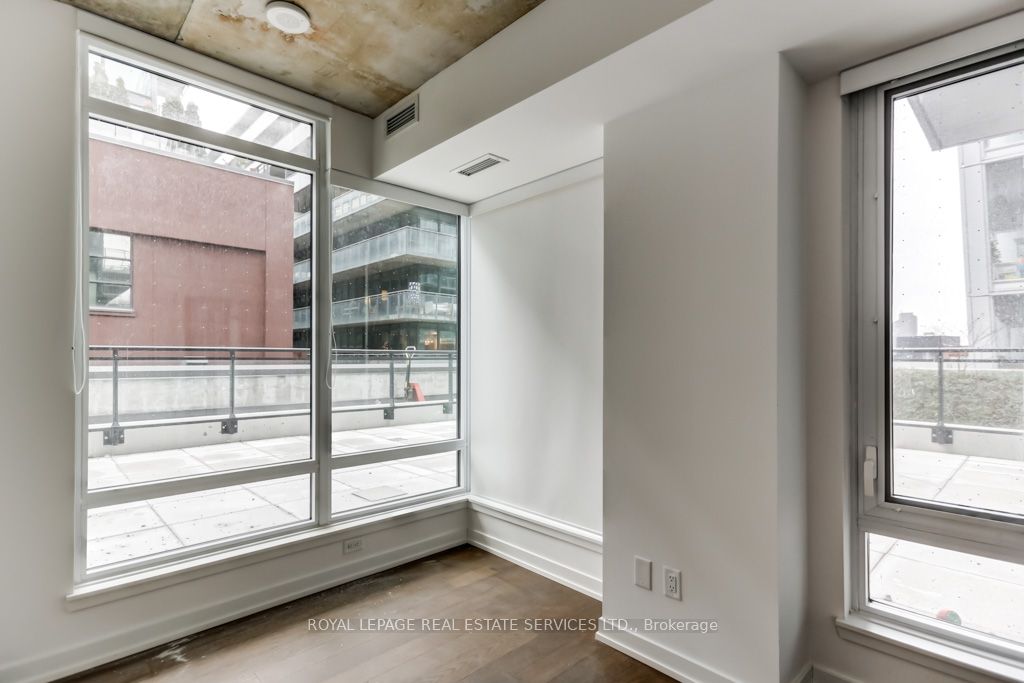 45 Baseball Pl 10 Property Photo 20