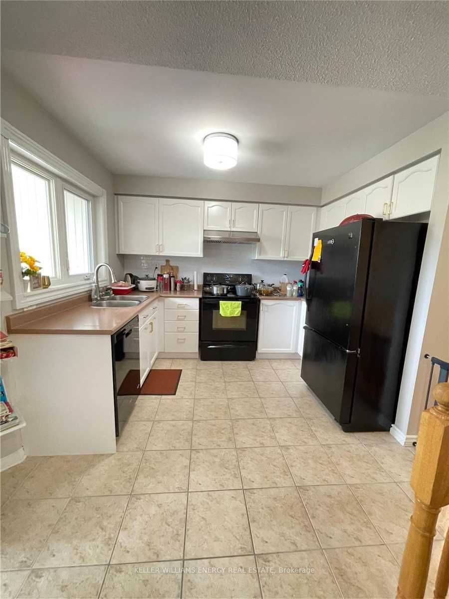 43 Sprucedale Way 21 Property Photo 7