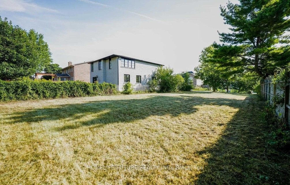 528 Poplar Ave Property Photo 1