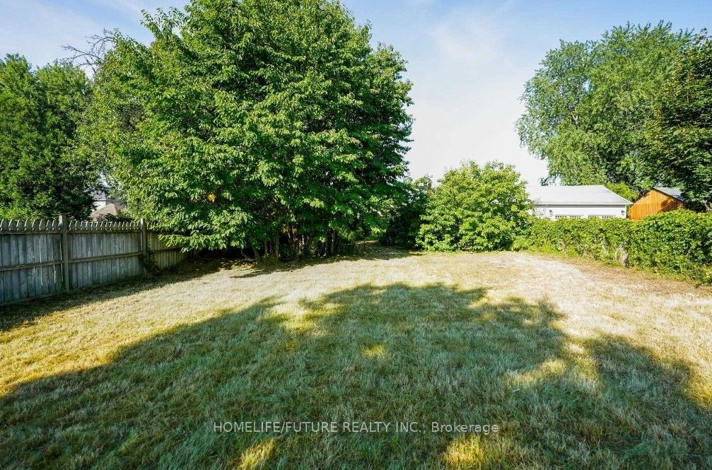 528 Poplar Ave Property Photo 2