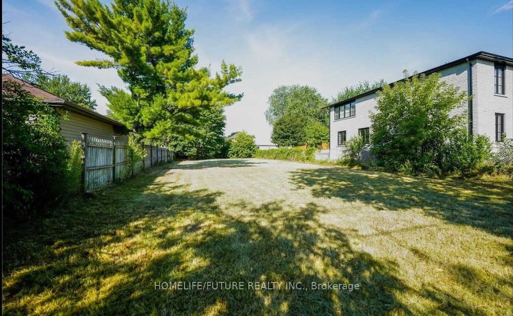 528 Poplar Ave Property Photo 3