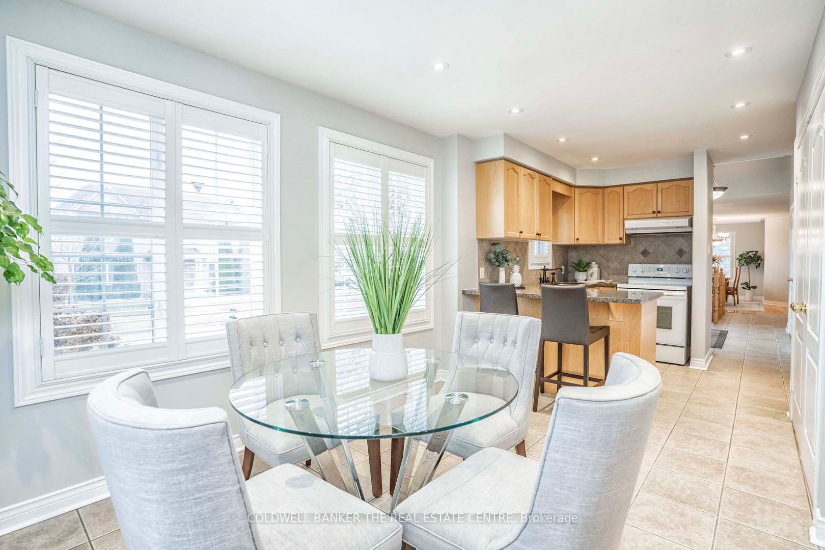 174 Dooley Cres N Property Photo 10