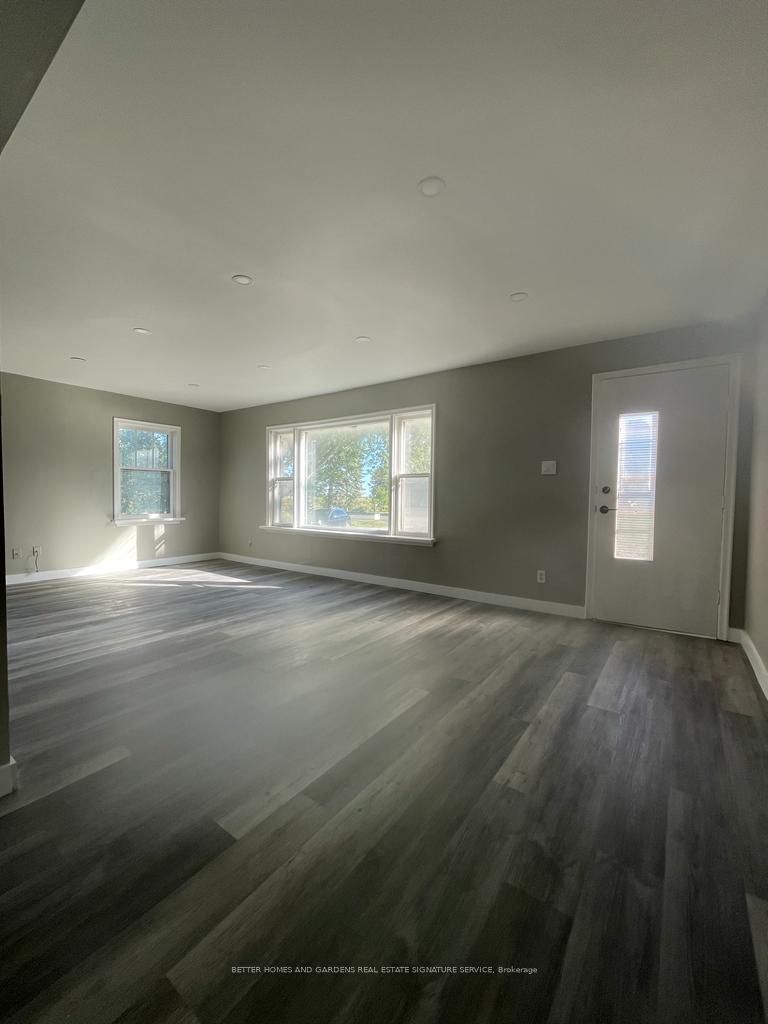 2216 Highway 2 Property Photo 15