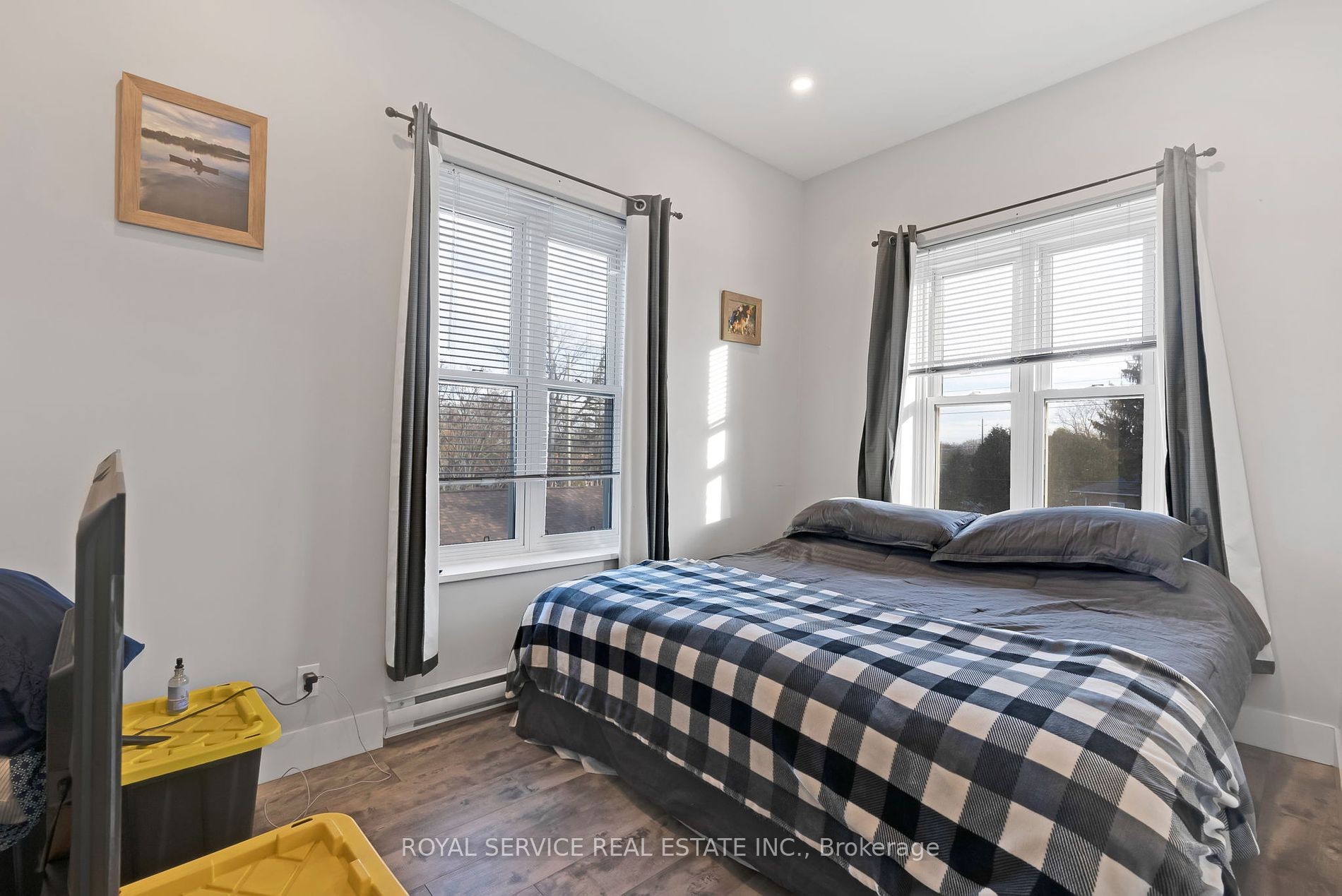 8 Wellington St Property Photo 23