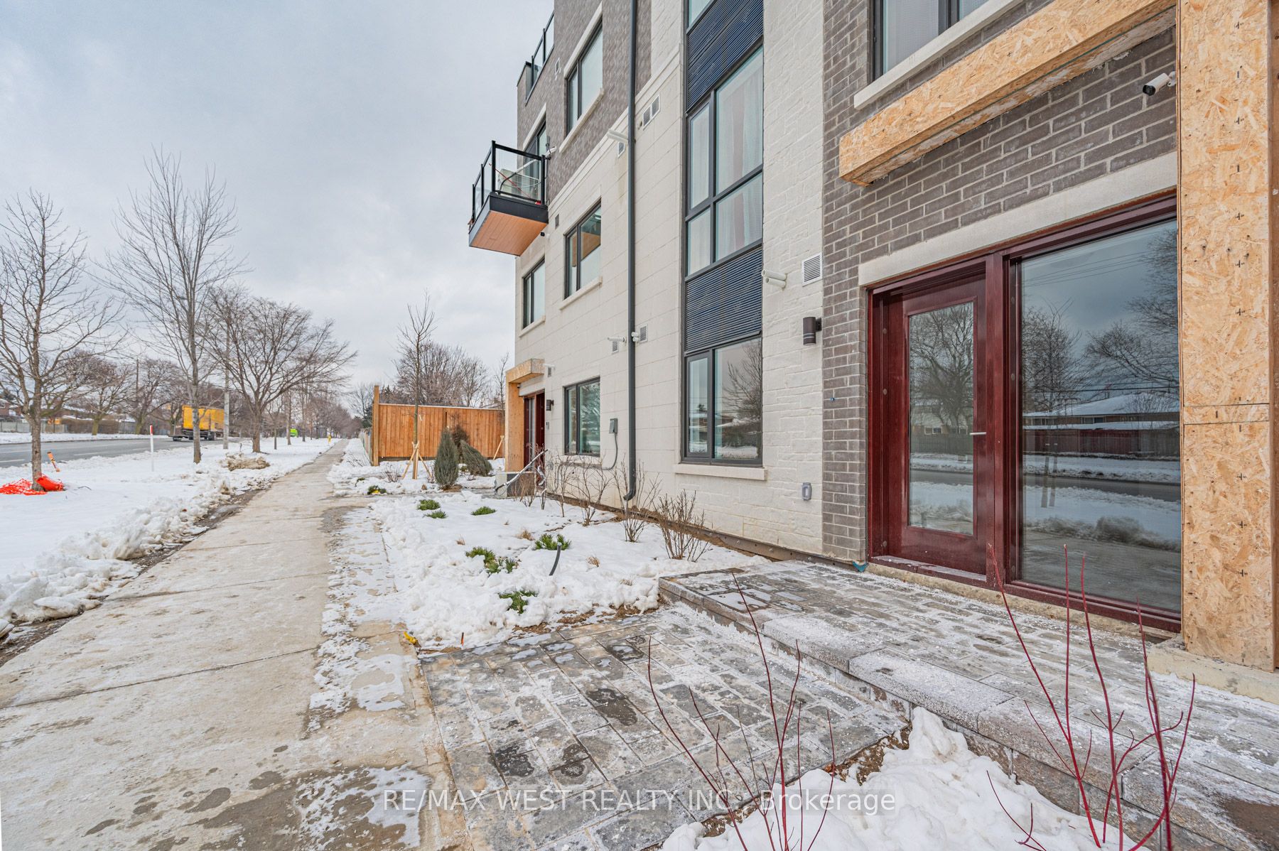 3453 Victoria Park Ave 108 Property Photo 1