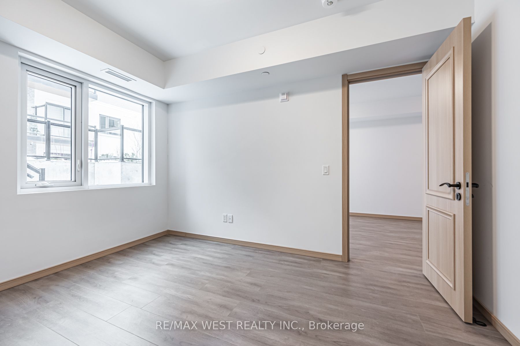 3453 Victoria Park Ave 108 Property Photo 30