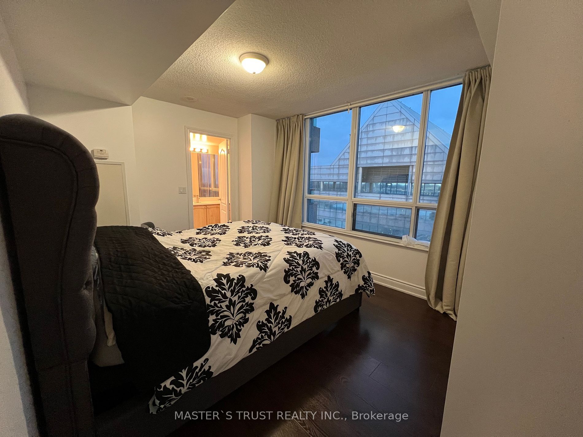 60 Brian Harrison Way 9 Property Photo 4