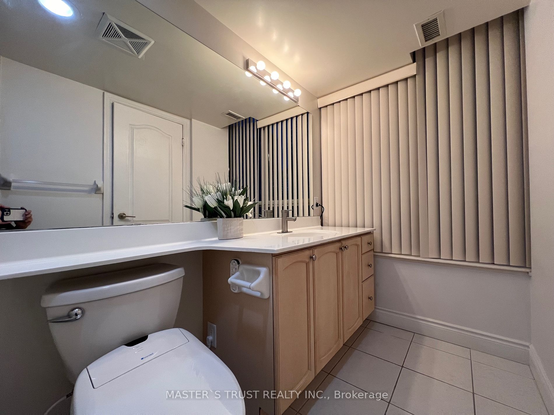 60 Brian Harrison Way 9 Property Photo 6