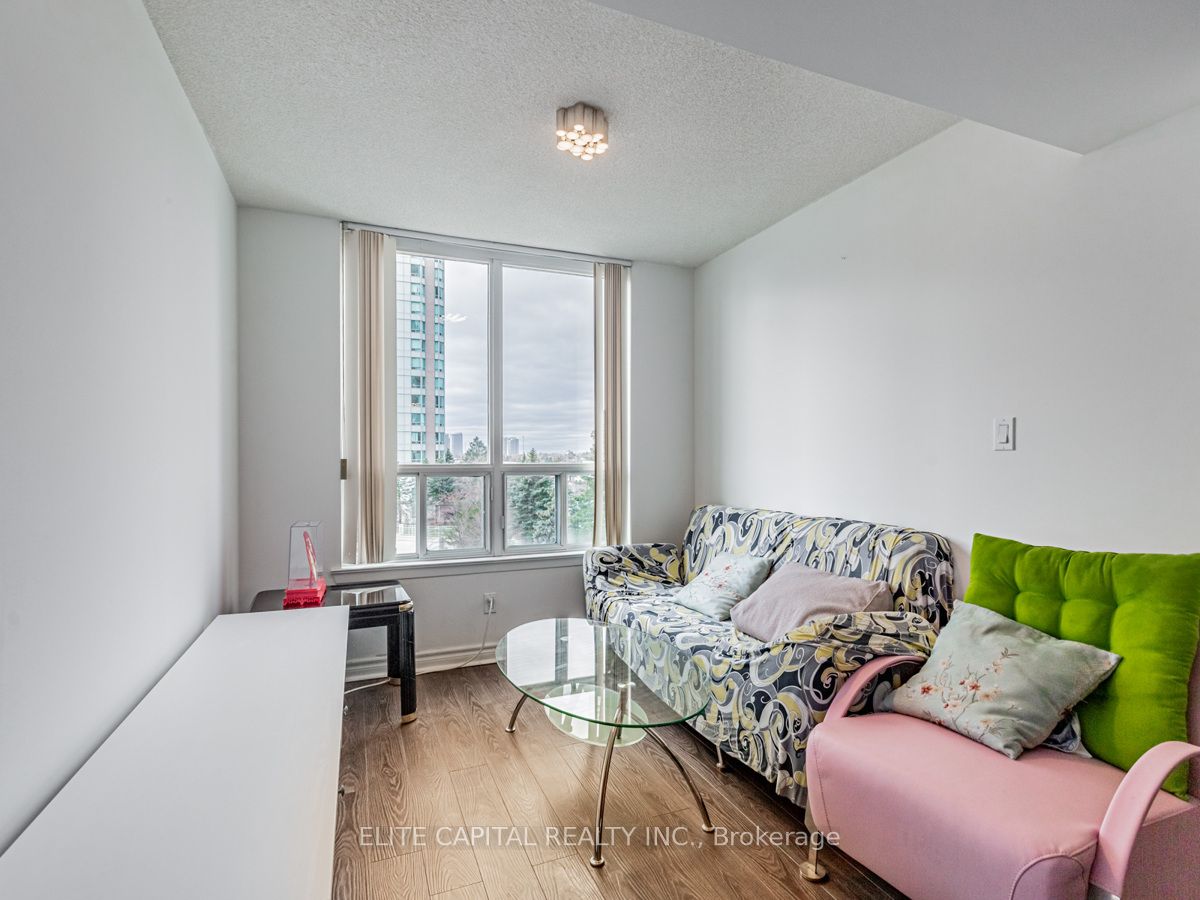 88 Corporate Dr 8 Property Photo 18
