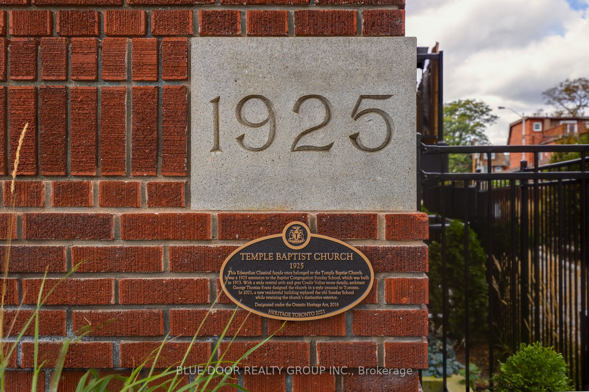14 Dewhurst Blvd 4 Property Photo 3