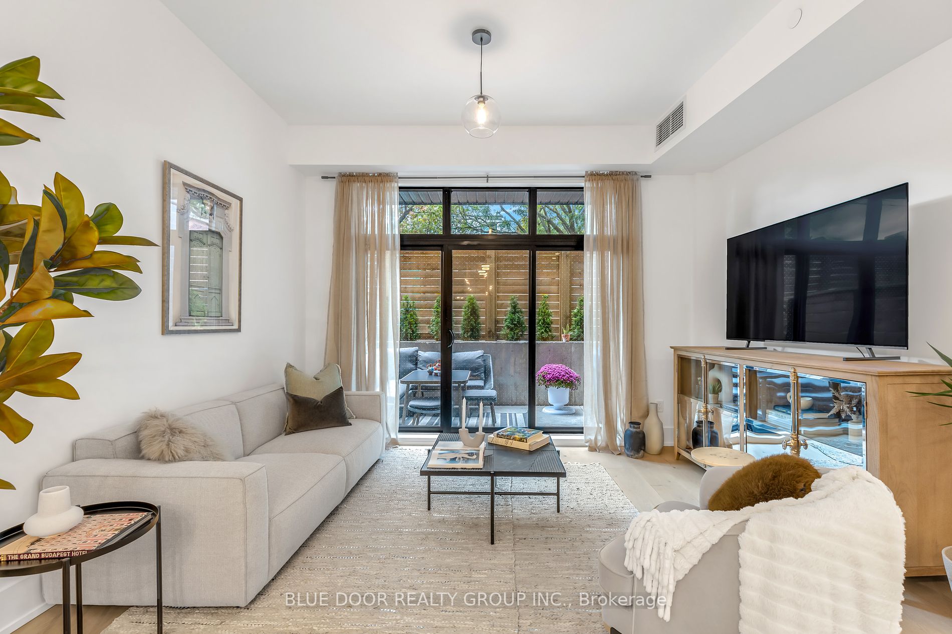14 Dewhurst Blvd 4 Property Photo 6