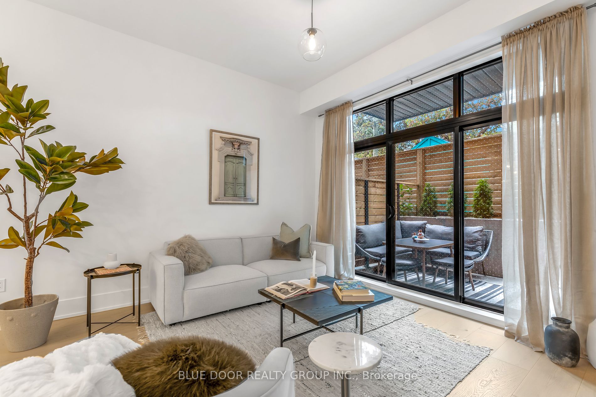14 Dewhurst Blvd 4 Property Photo 11