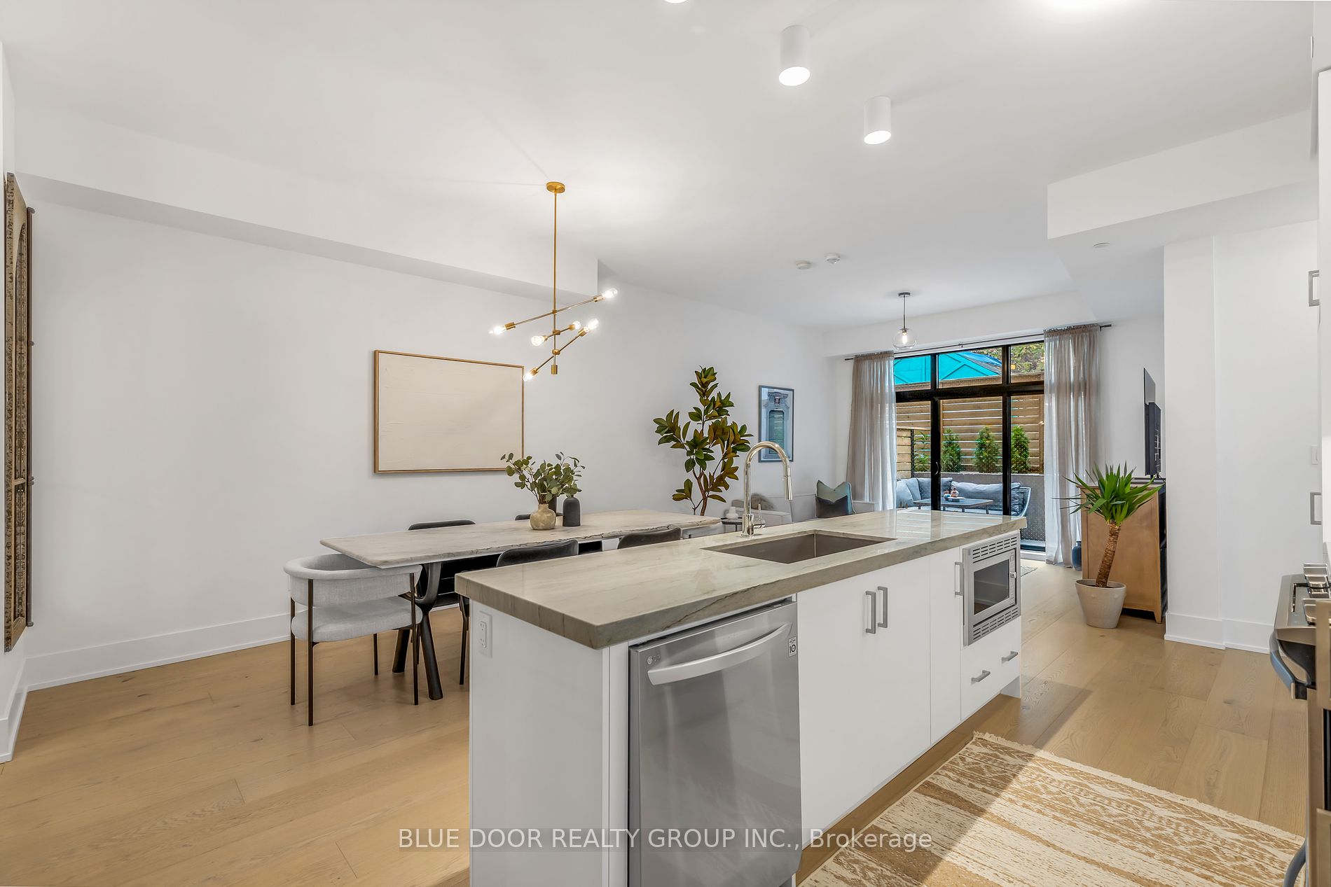 14 Dewhurst Blvd 4 Property Photo 20