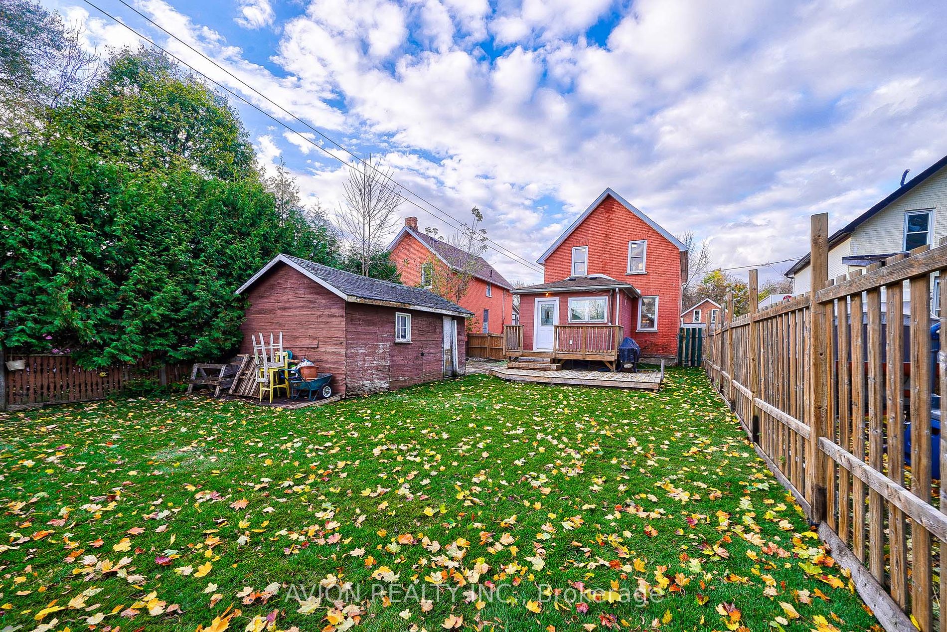 121 Stacey Ave Property Photo 35