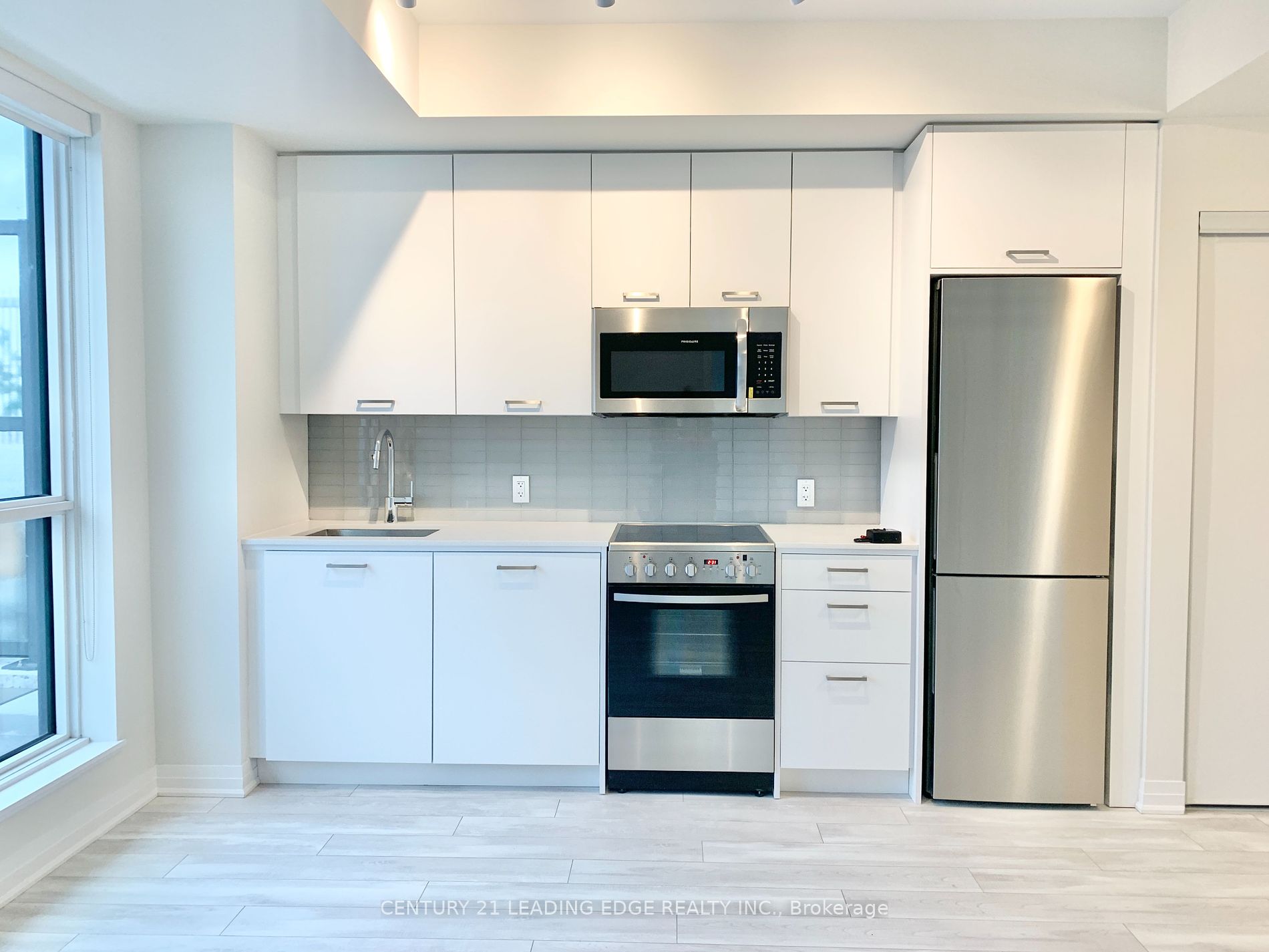 1630 Queen St E 1 Property Photo 1