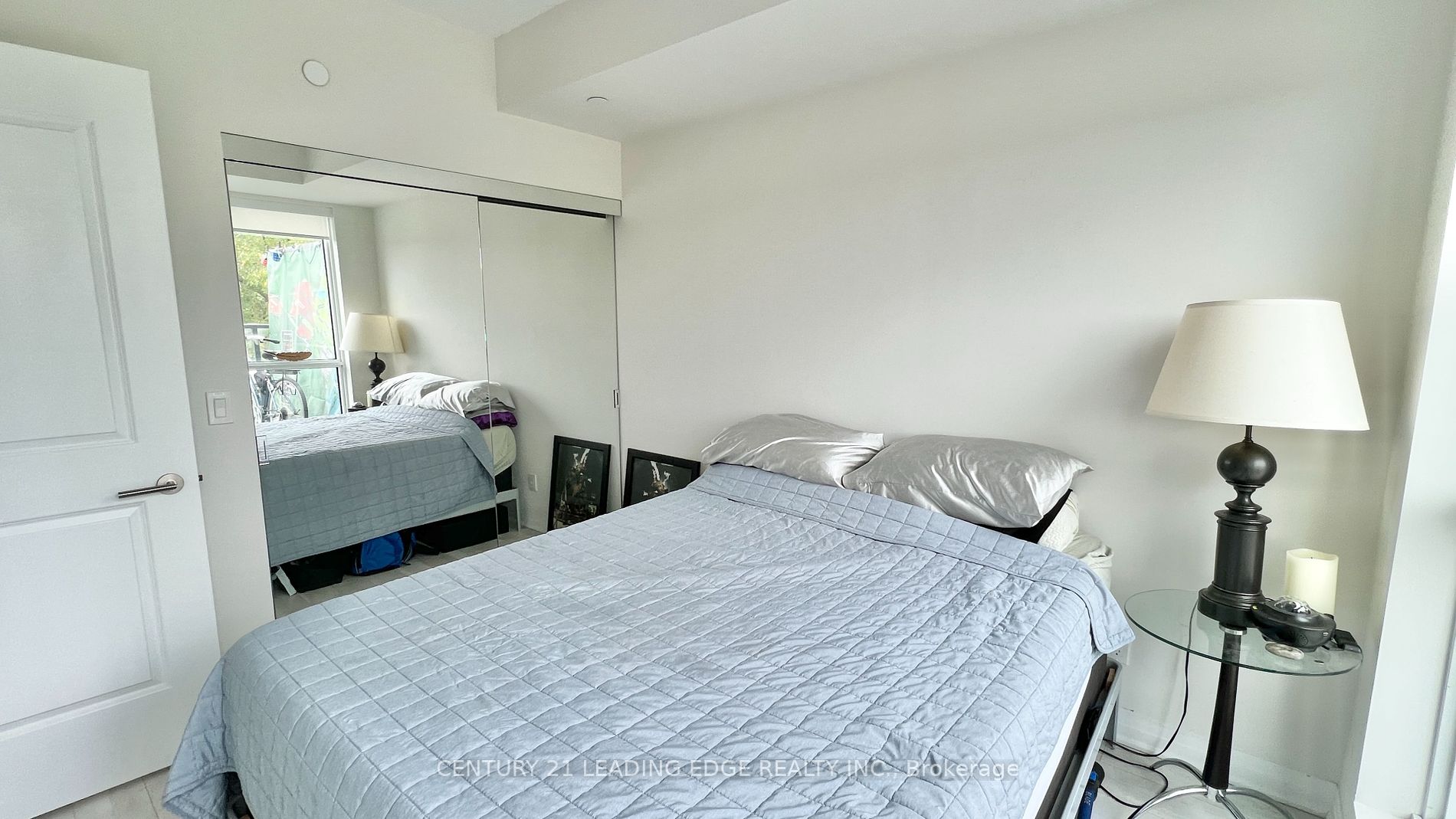 1630 Queen St E 1 Property Photo 16