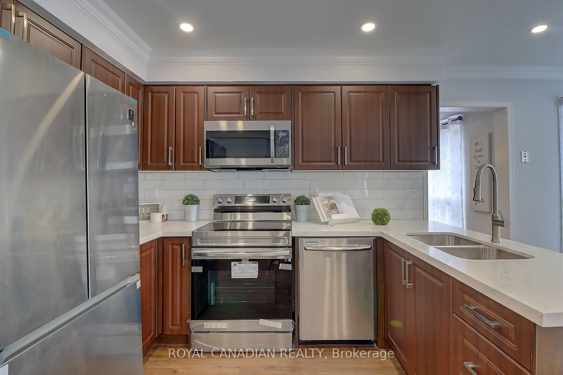 40 Doncaster Cres Property Photo 12
