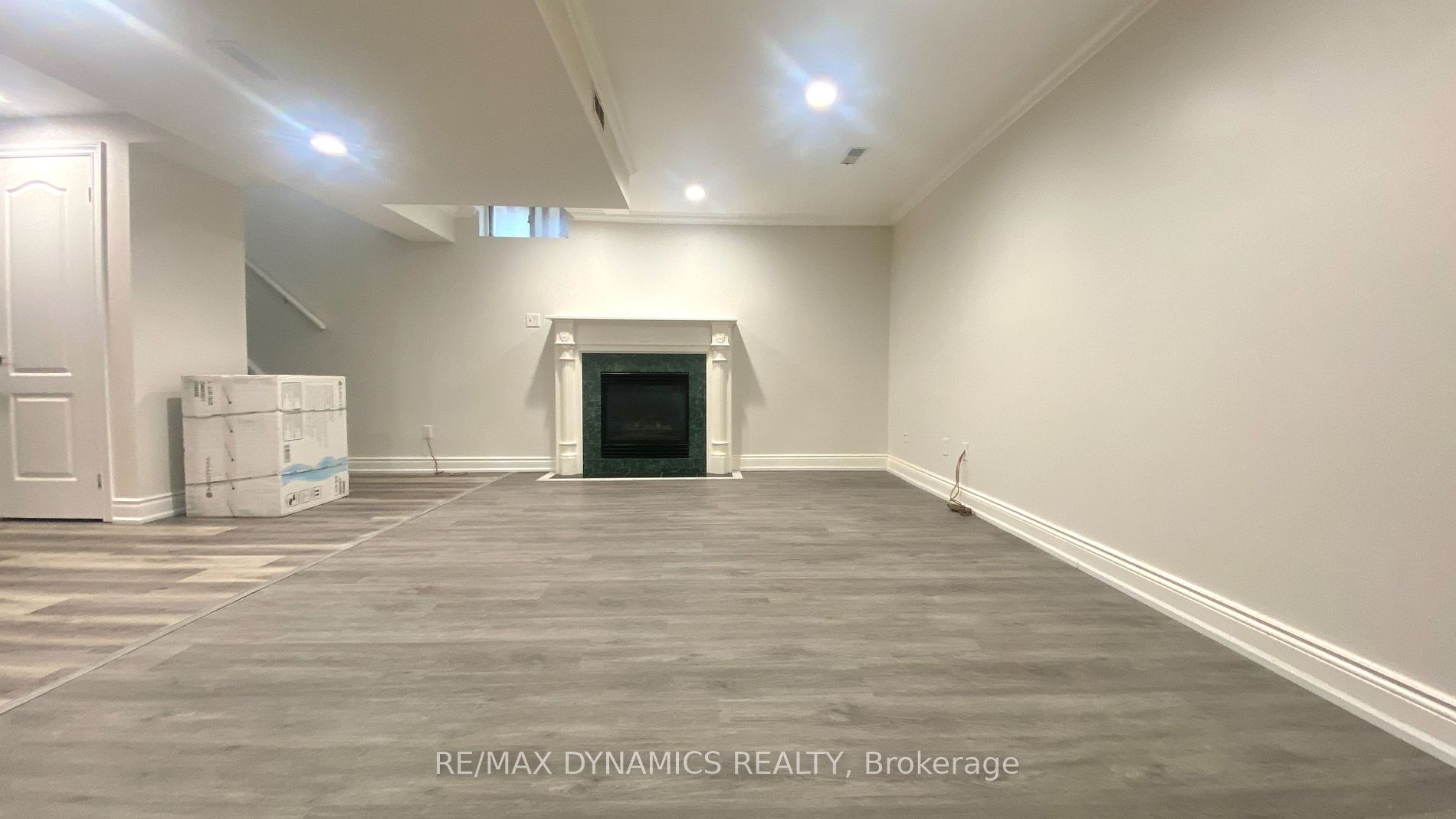 11 Leah Cres Property Photo 4