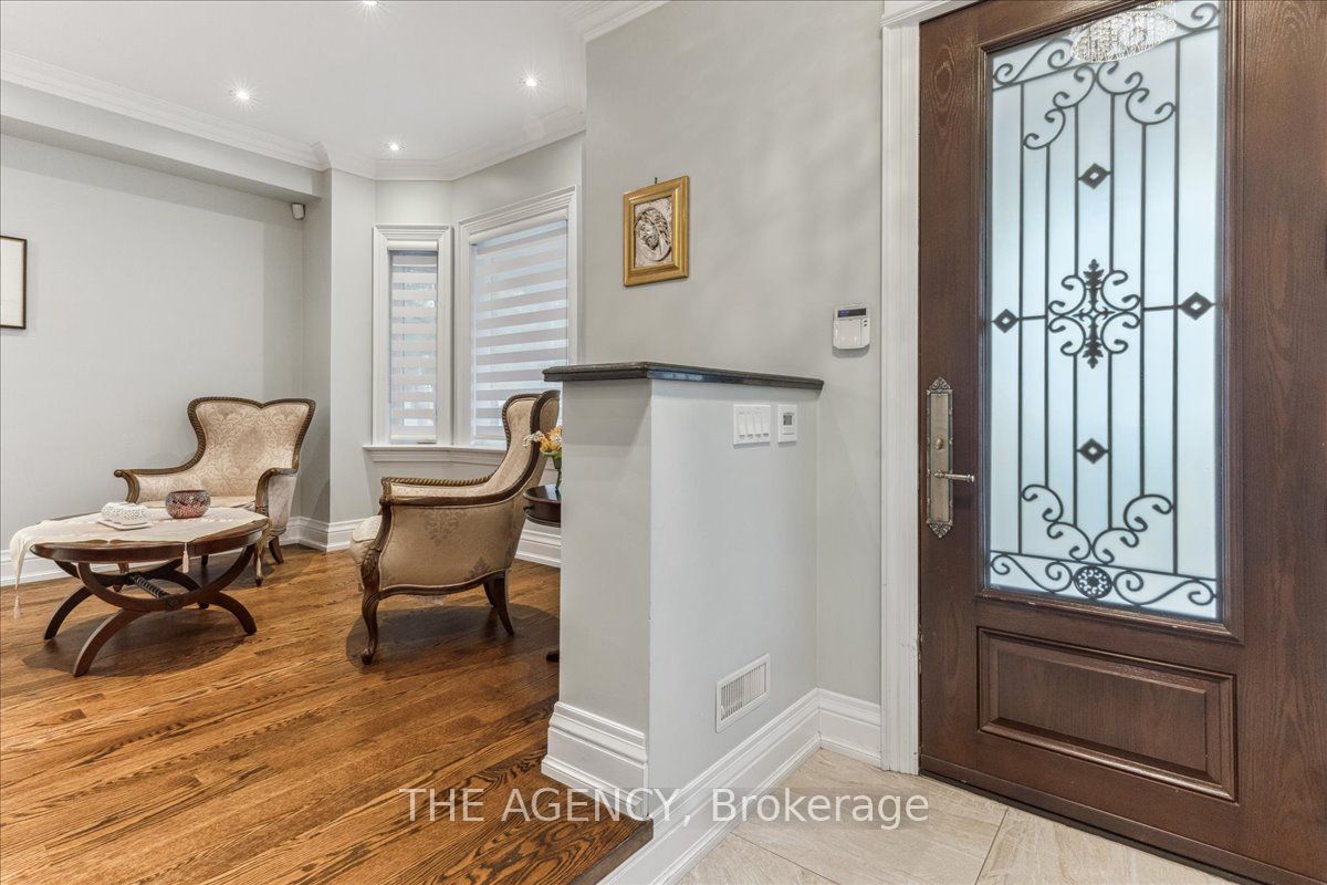 11 Northbrook Rd Property Photo 2