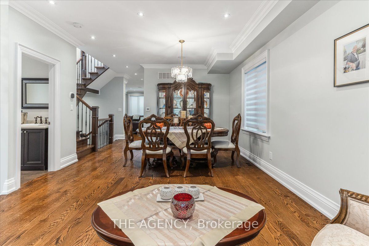 11 Northbrook Rd Property Photo 3