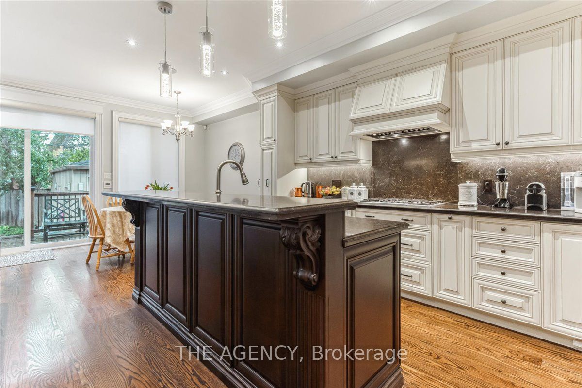 11 Northbrook Rd Property Photo 11