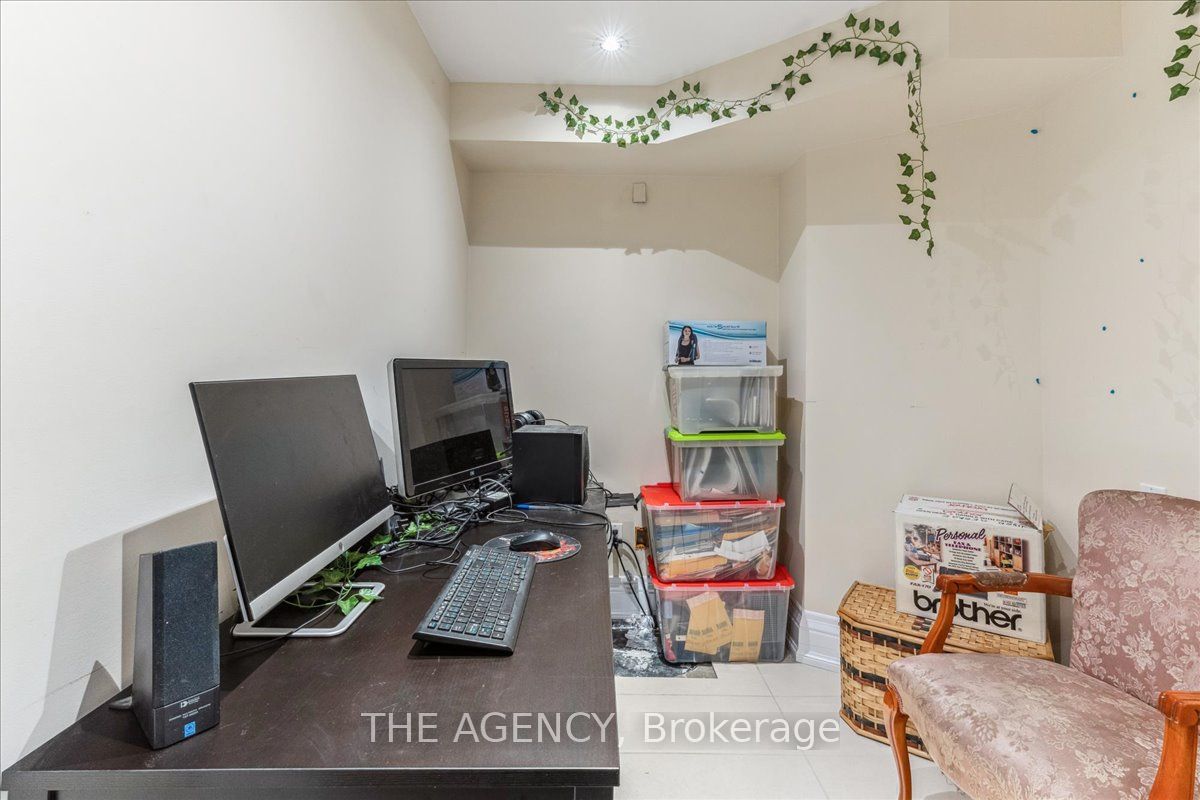11 Northbrook Rd Property Photo 33