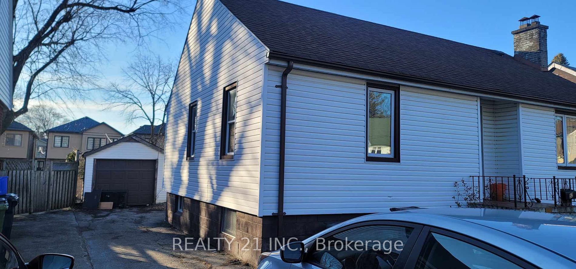 52 Neilson Ave Property Photo 4