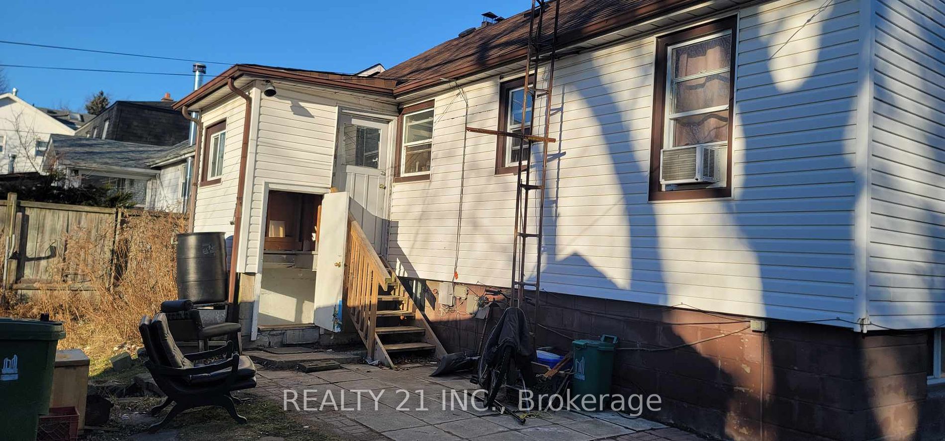 52 Neilson Ave Property Photo 6