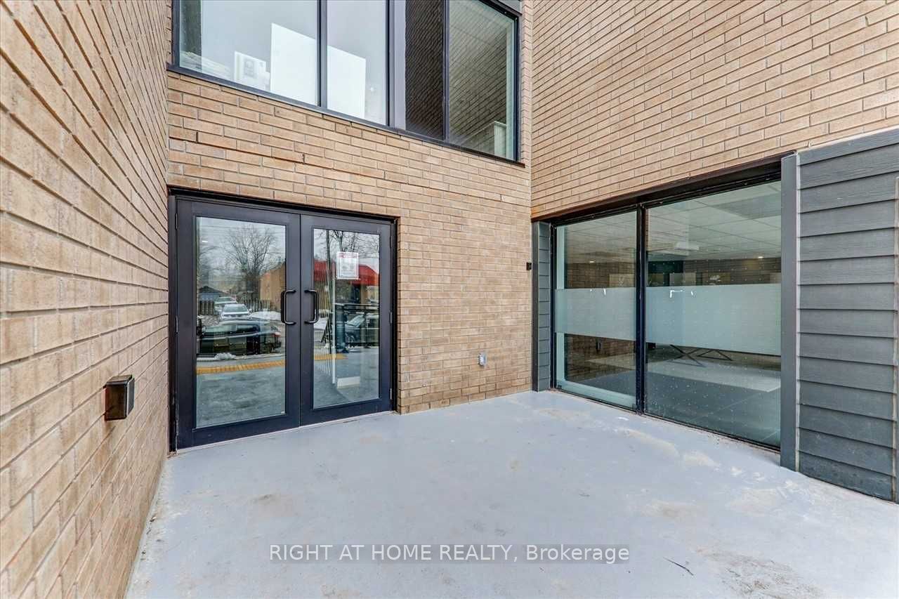1 Falaise Rd 2 Property Photo 3