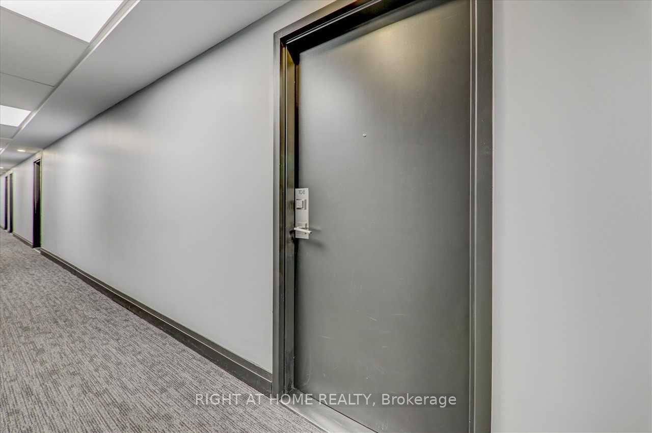 1 Falaise Rd 2 Property Photo 4