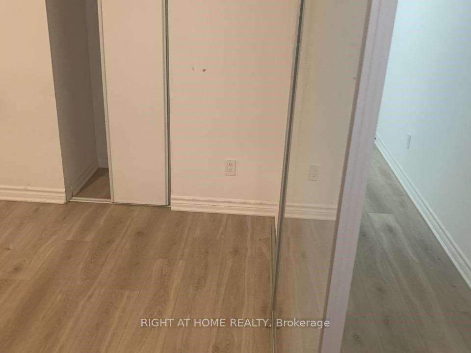 1 Falaise Rd 2 Property Photo 12