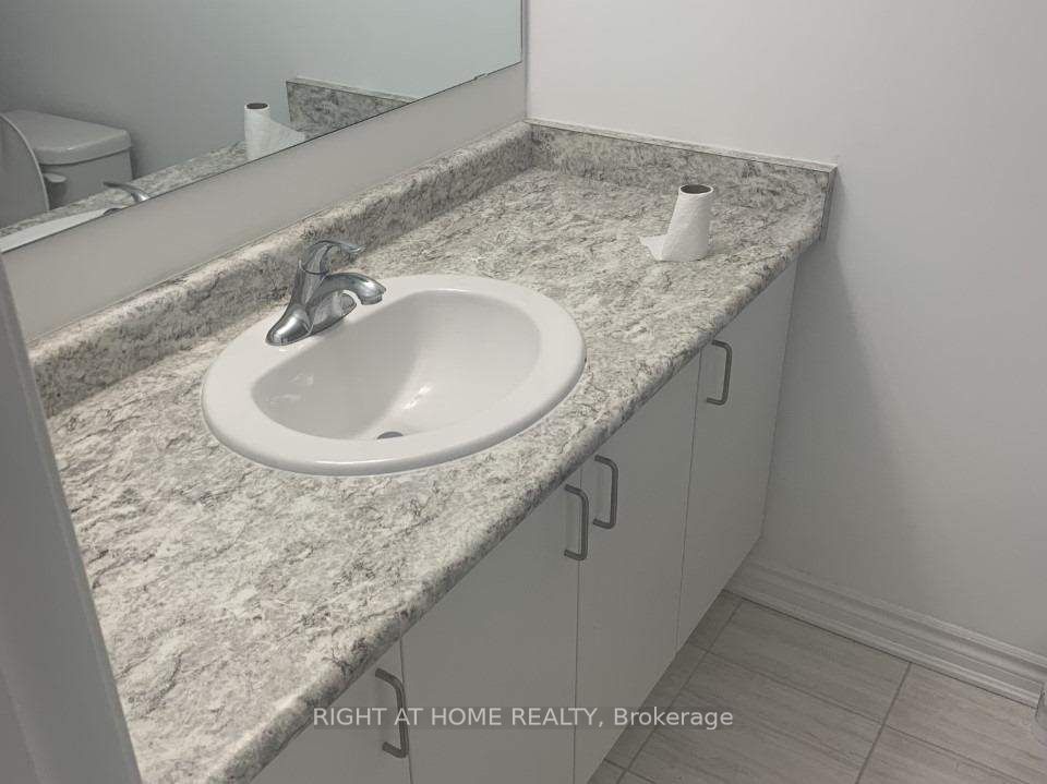 1 Falaise Rd 2 Property Photo 14