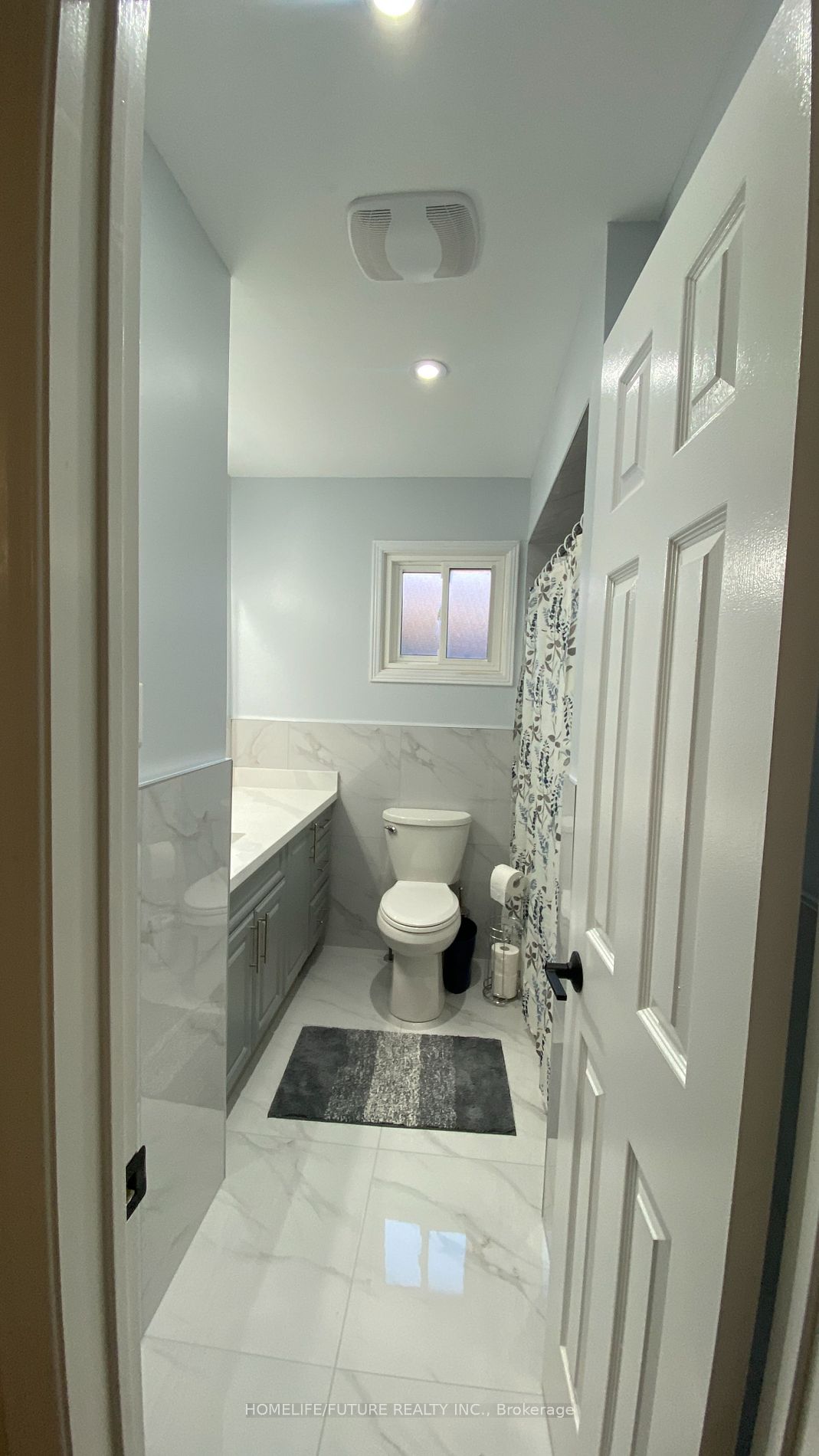 38 Parade Sq Property Photo 9