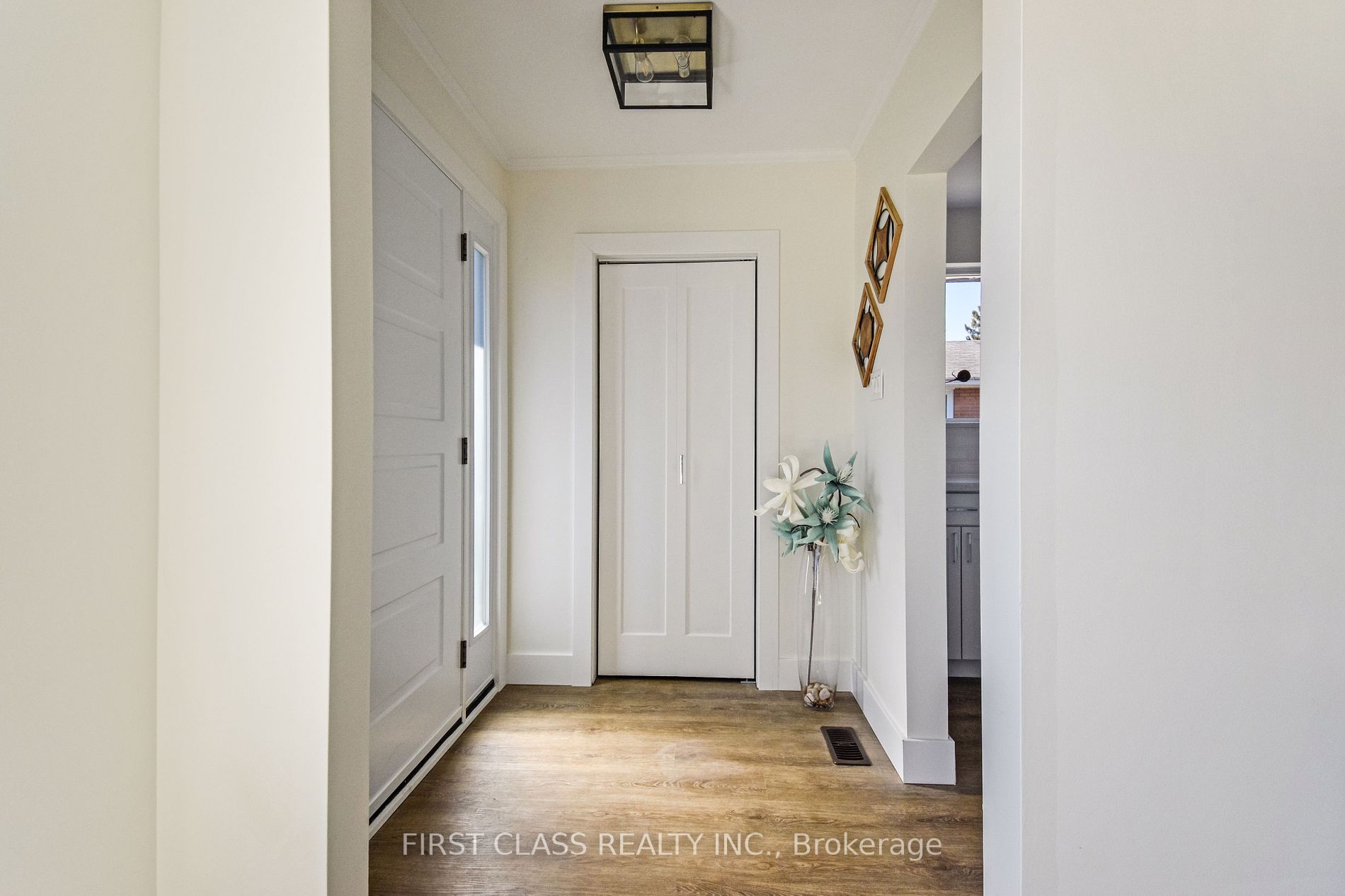 24 Fintona Ave Property Photo 3