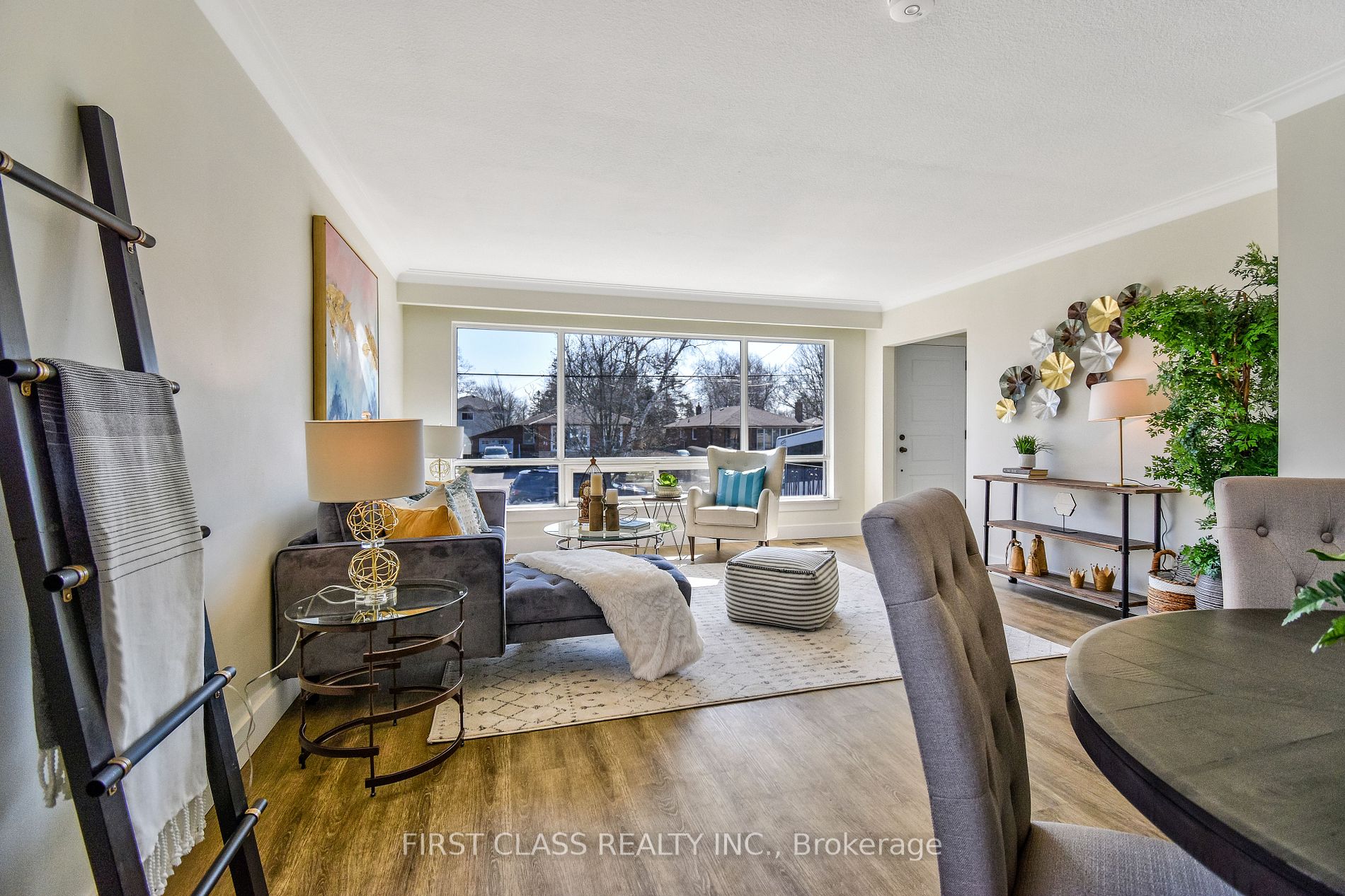 24 Fintona Ave Property Photo 9