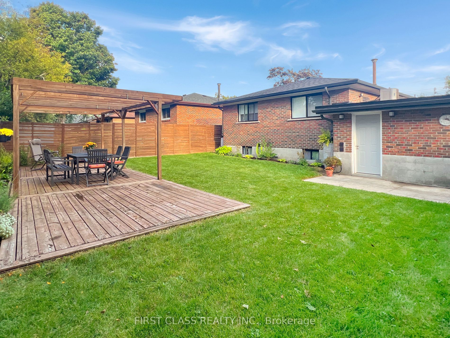 24 Fintona Ave Property Photo 35