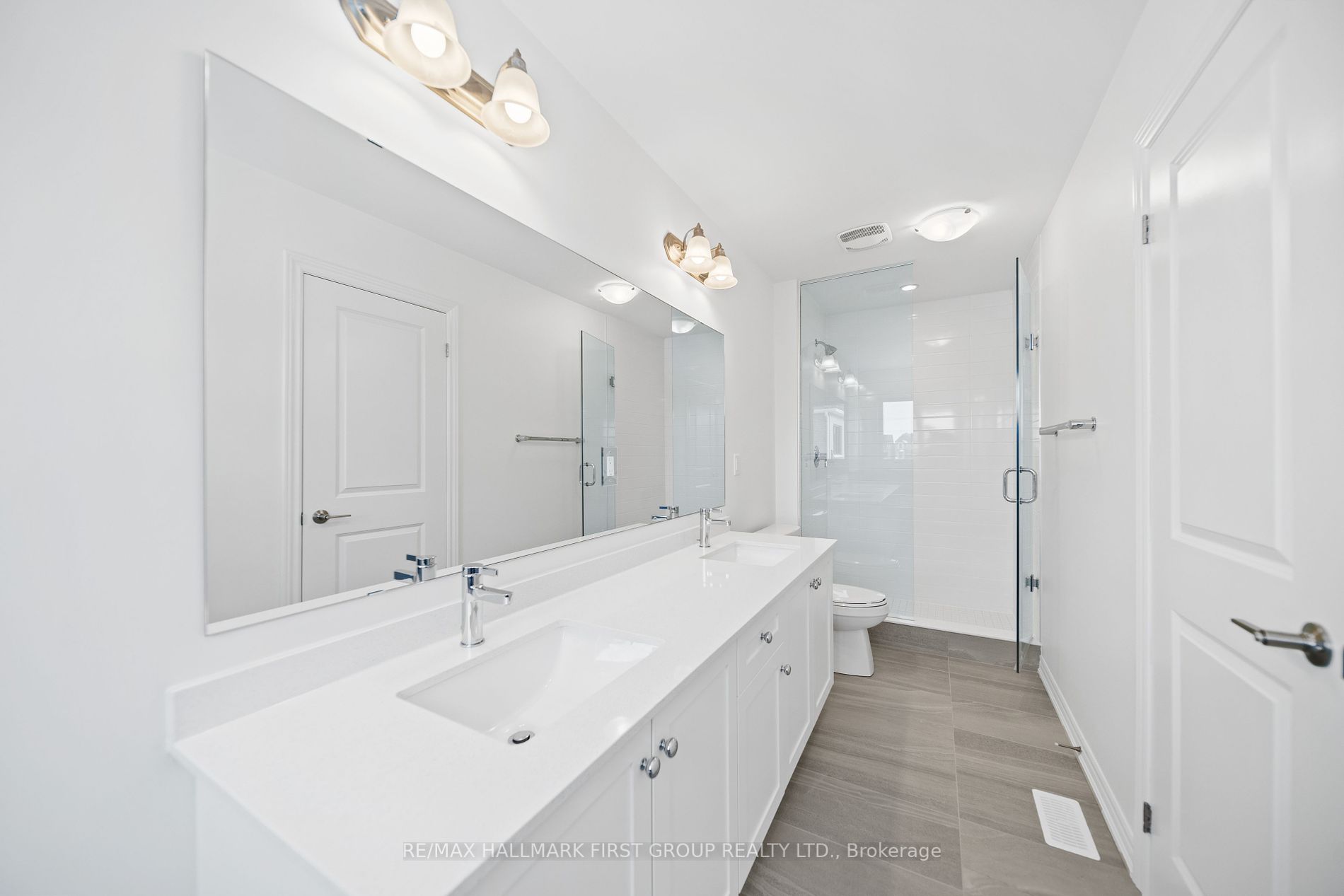 81 Laing Dr Property Photo 17