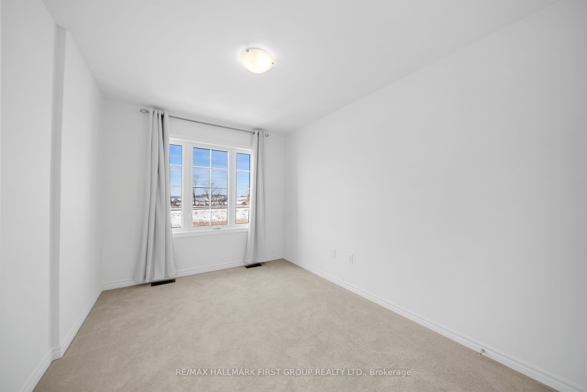 81 Laing Dr Property Photo 20
