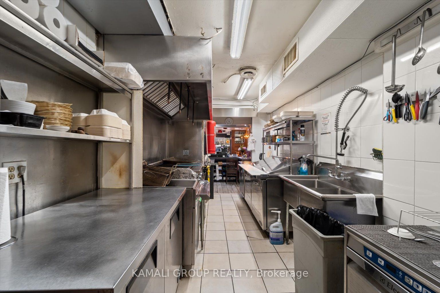 341 Danforth Ave Property Photo 17