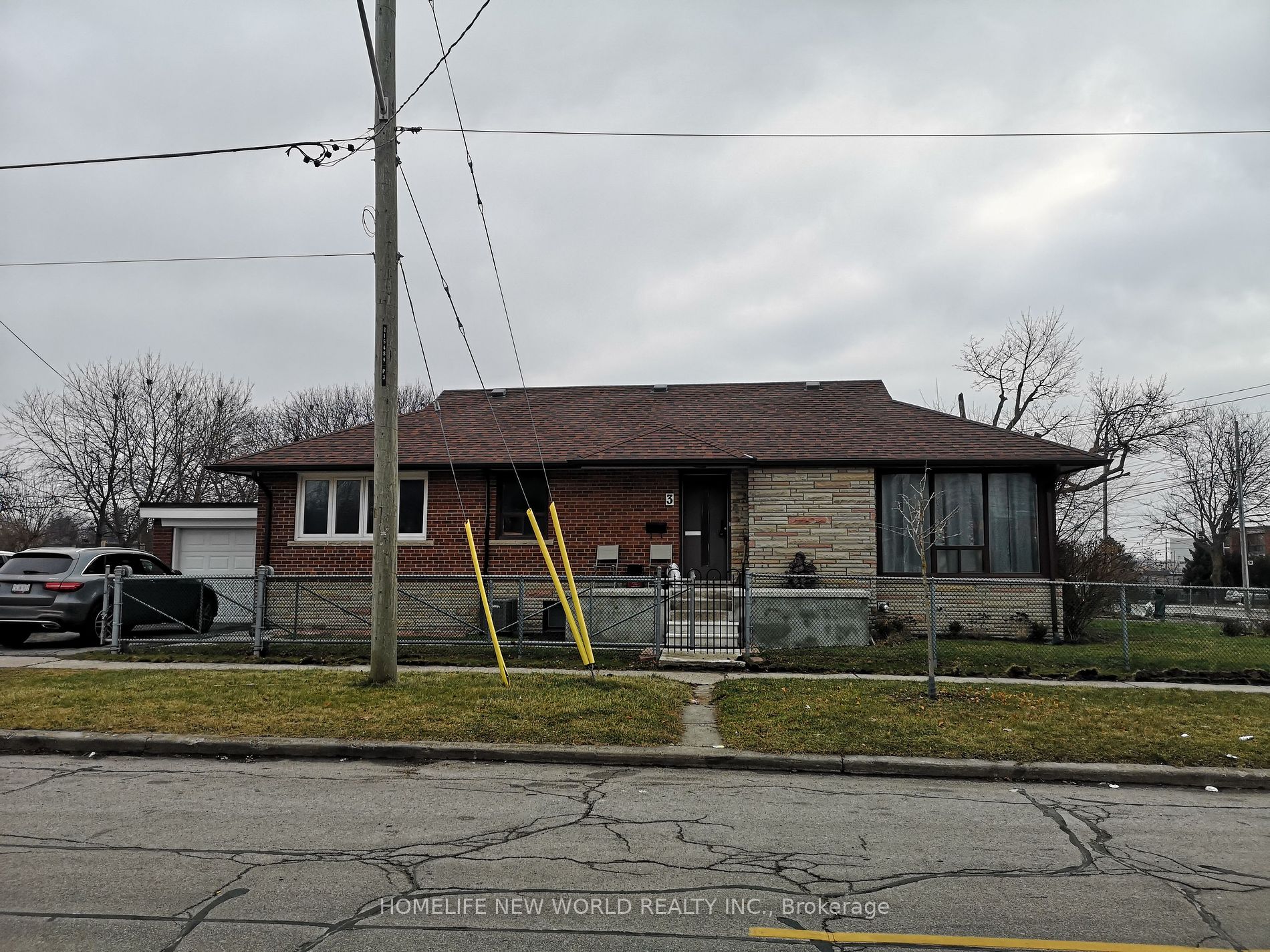 3 Sadler Dr Property Photo 3