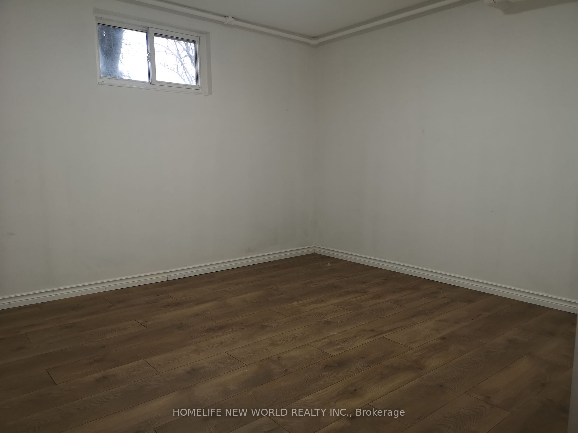 3 Sadler Dr Property Photo 5