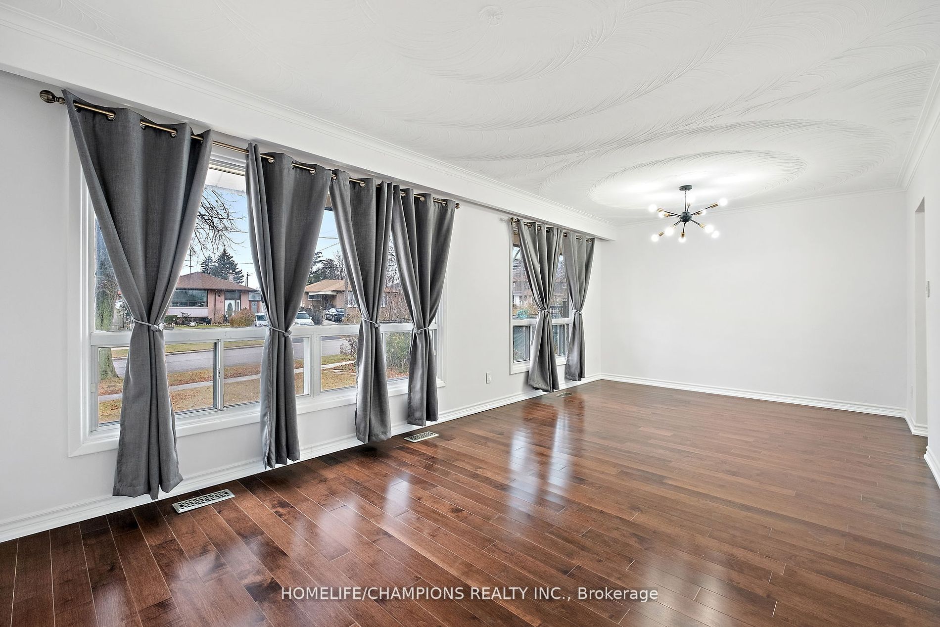 15 Stonehenge Cres Property Photo 11