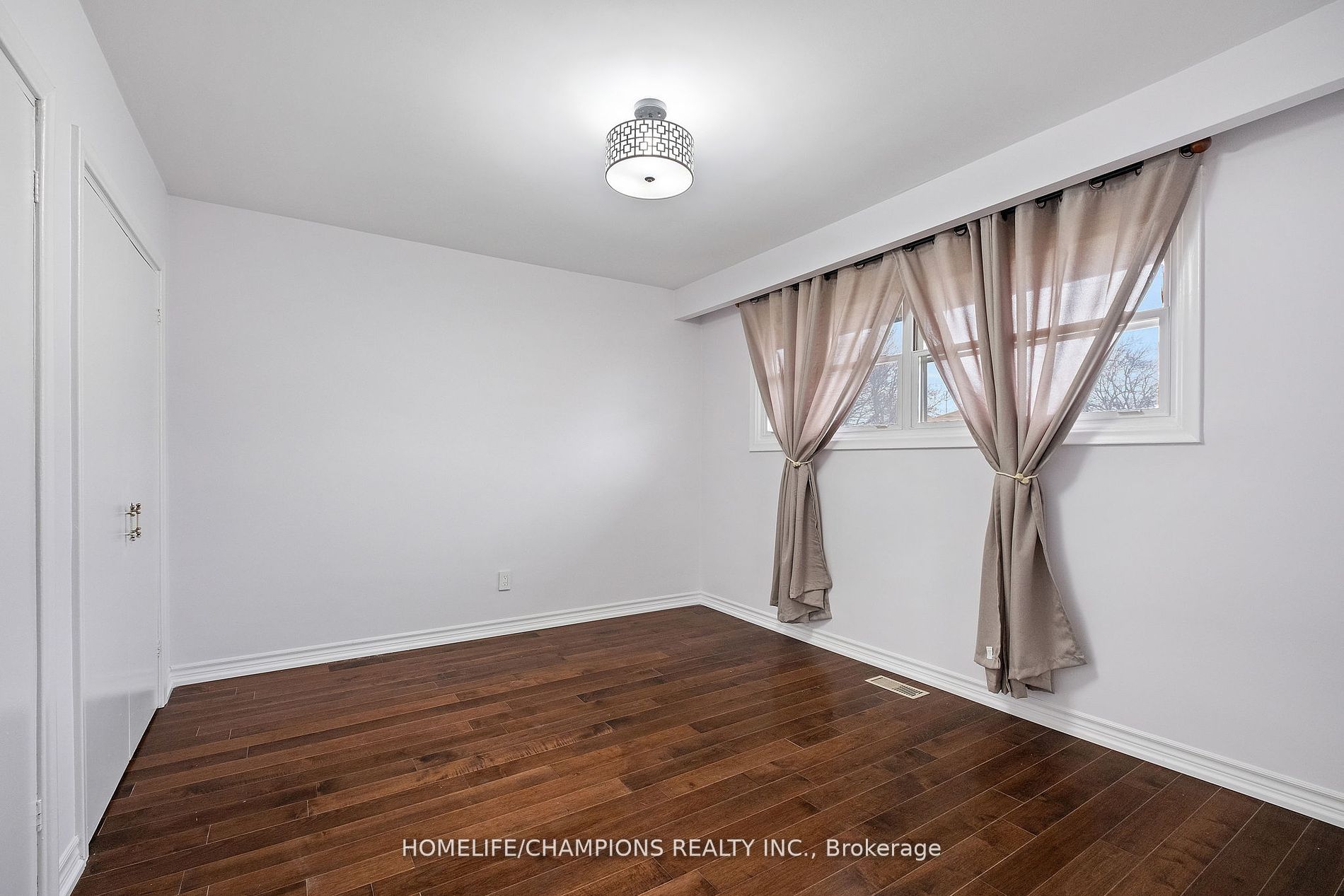 15 Stonehenge Cres Property Photo 18